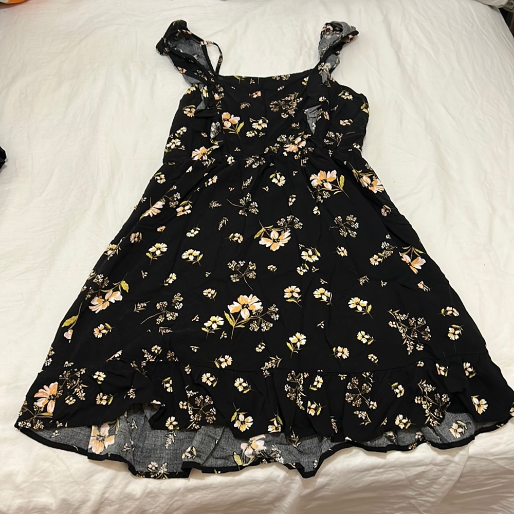 Wild Fable Off-Shoulder Black floral dress with back strings